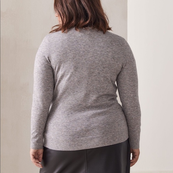 Wrap Style Sweater - Picture 5 of 6